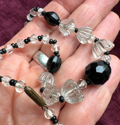 Delightful Deco 1920s/30s Faceted Black Glass Bead and Crystal Necklace  18"/43cm
