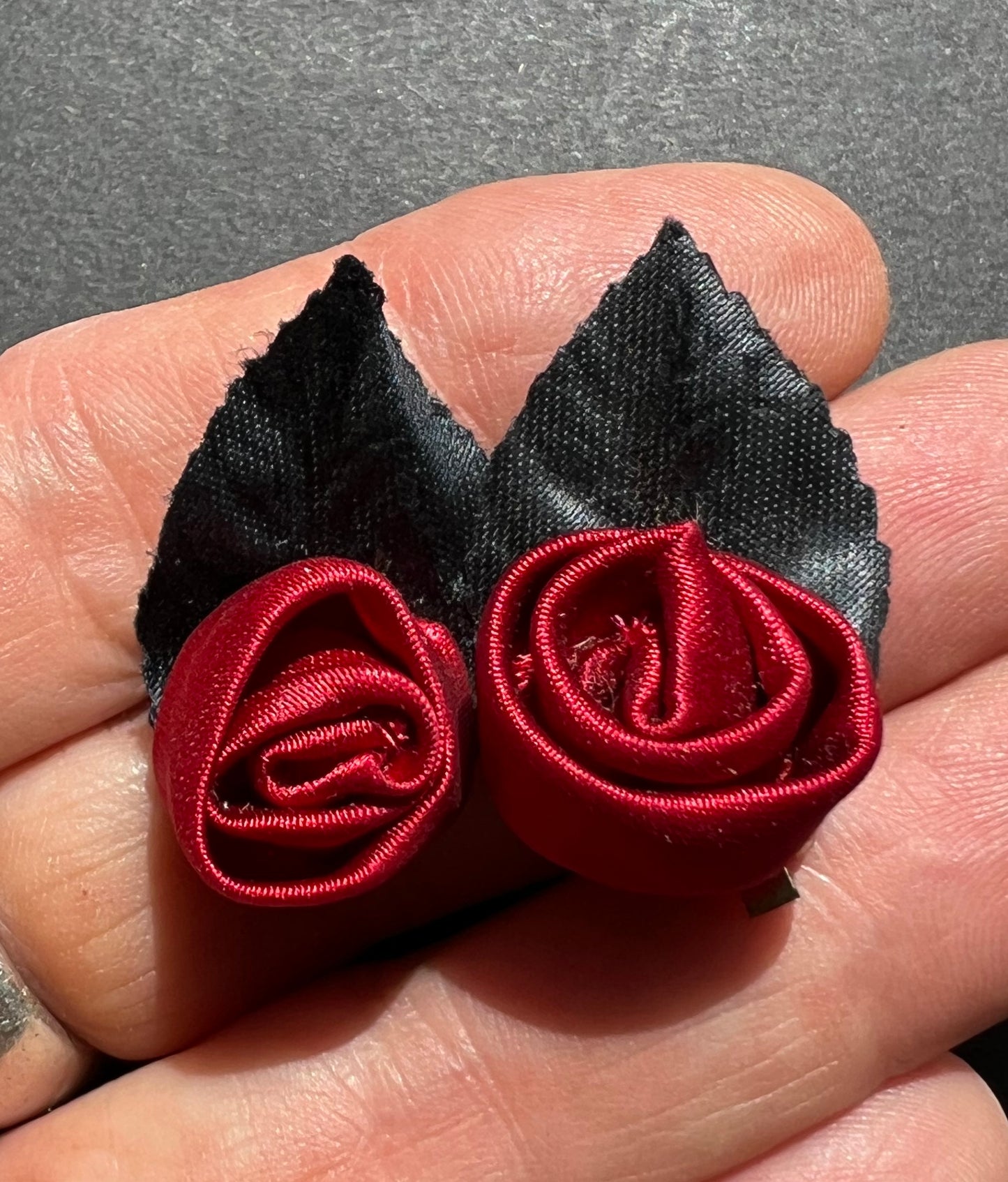 Pair Of Red Rose Vintage Clip On Earrings
