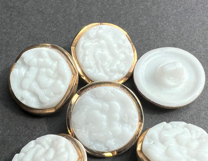 6 Gorgeous 1930s White + Gold Deco 1.8cm Glass Flower Buttons