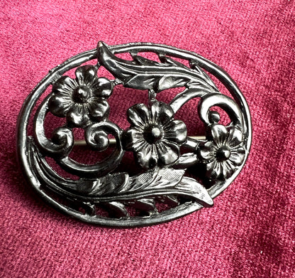 Sweet 1940s Black Metal Oval Floral Brooch