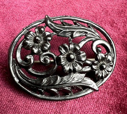 Sweet 1940s Black Metal Oval Floral Brooch