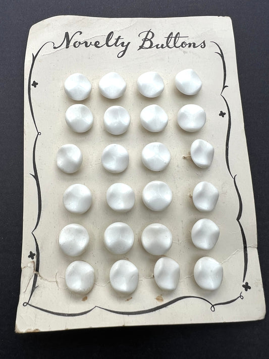24 Vintage Glass Knuckle Bone Buttons 1.2cm Buttons.