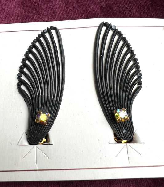 Black Diamante Centred Vintage 1950s Clip on Earrings