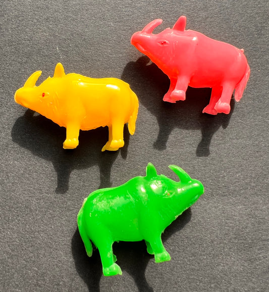 3 Absolutely Essential Small Plastic Rhinoceros