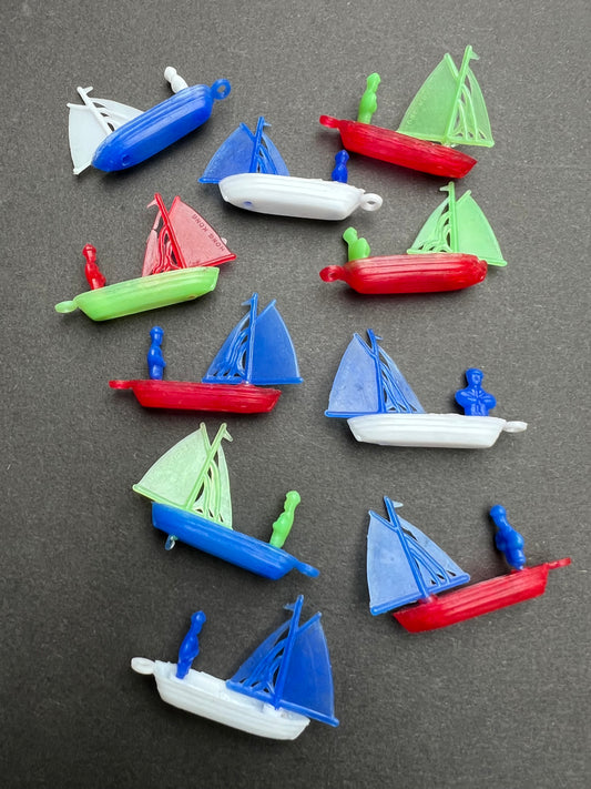 10  Little Vintage Sailing Boat Yacht Charms 3.5cm