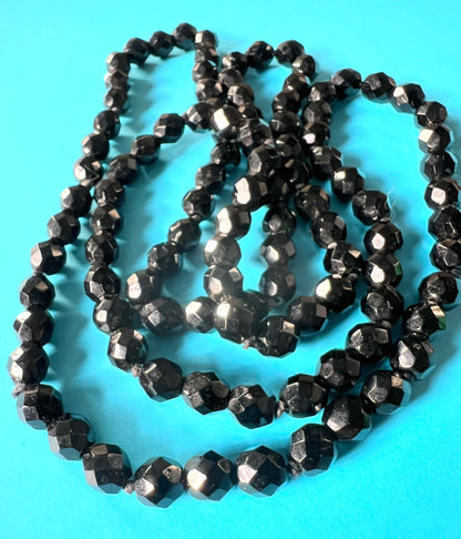 Confident 36" Long 1930s Black Glass Faceted Bead Necklace