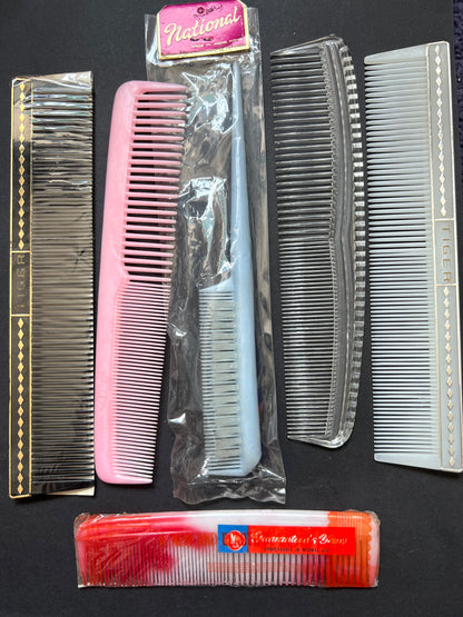 Job Lot of 6 Vintage Combs