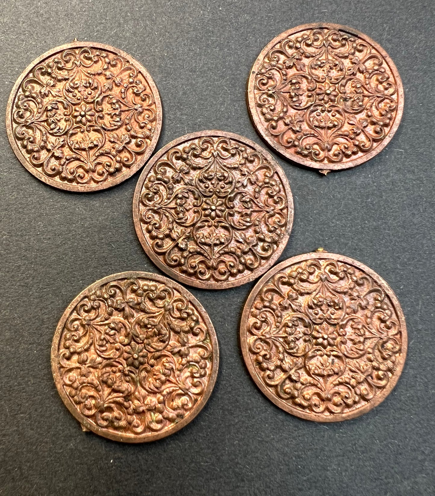 5 Early 20th Century French 2.8cm Round Decorative Brass Stampings