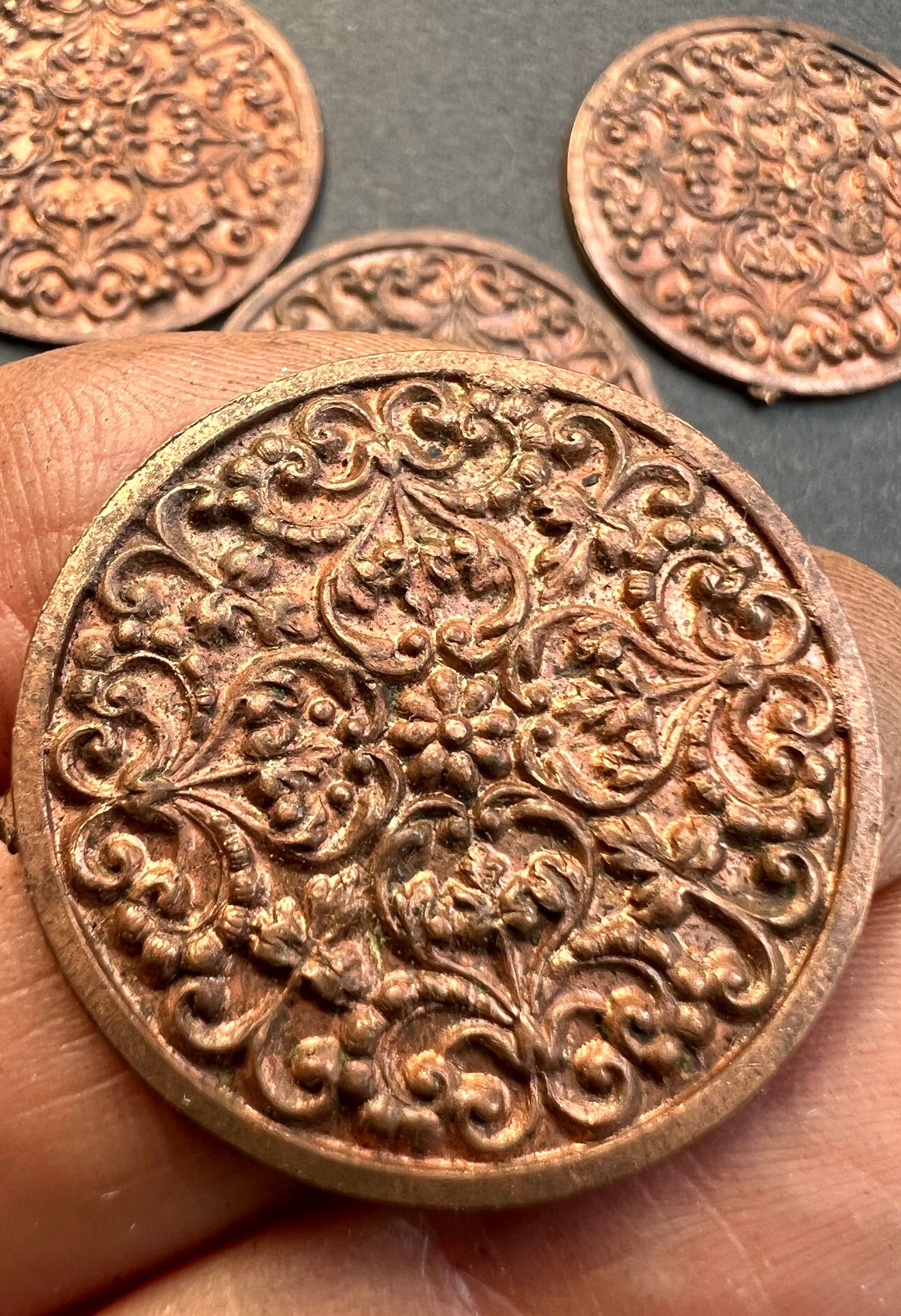 5 Early 20th Century French 2.8cm Round Decorative Brass Stampings