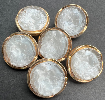 6 Gorgeous 1930s White + Gold Deco 1.8cm Glass Flower Buttons