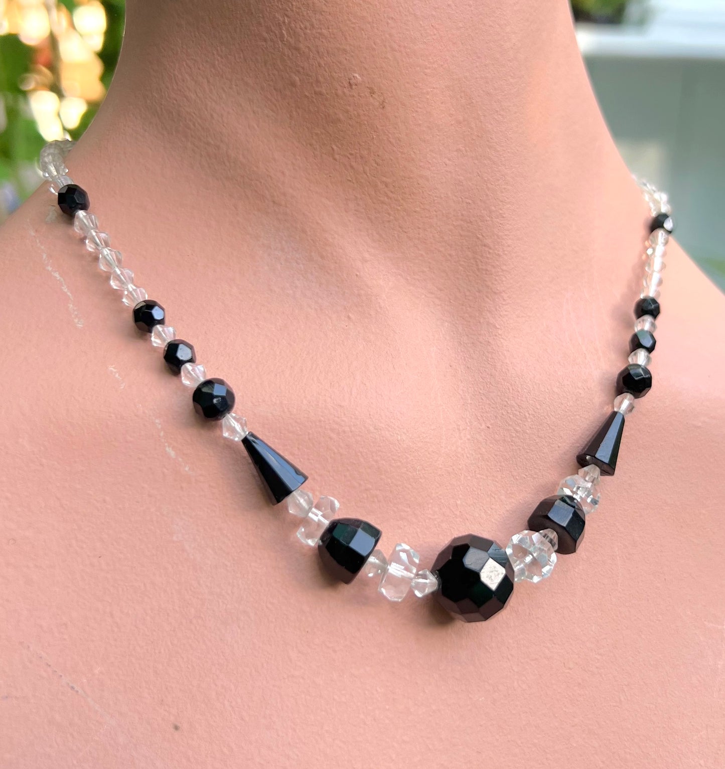Czech Deco 1920s/30s Faceted Black and Clear Crystal Necklace 45cm/18"