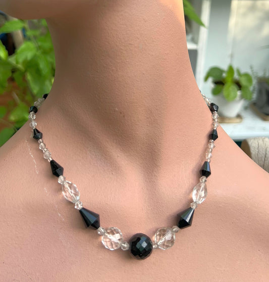 17" Czech 1920s/30s Faceted Black and Clear Crystal Necklace