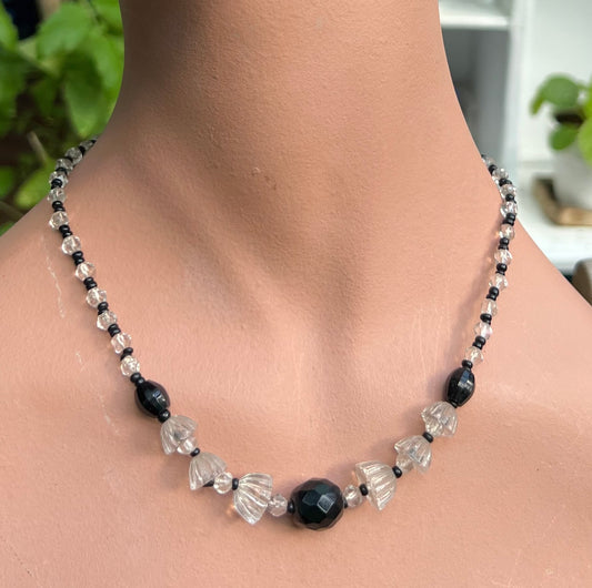 Delightful Deco 1920s/30s Faceted Black Glass Bead and Crystal Necklace  18"/43cm