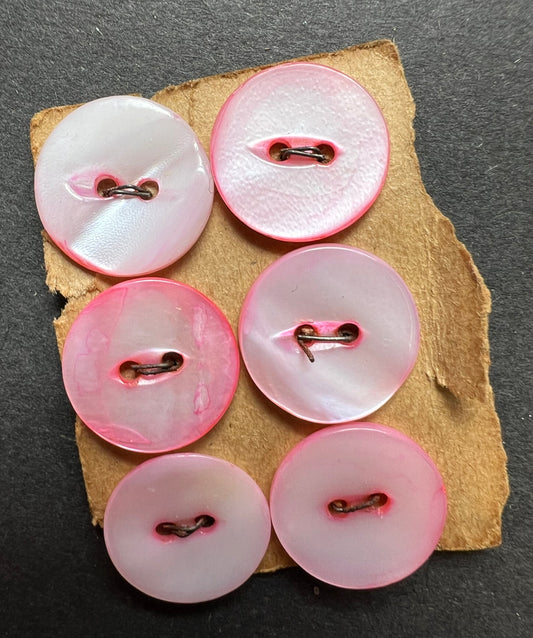 6 Vintage Hand Cut Pink Dyed 1.5cm Mother of Pearl Buttons