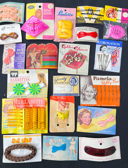 Job Lot of 20 Vintage Hair Accessories on  Display Cards