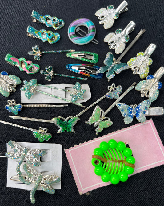 Job Lot of 25 Vintage Green & Blue Hair Accessories