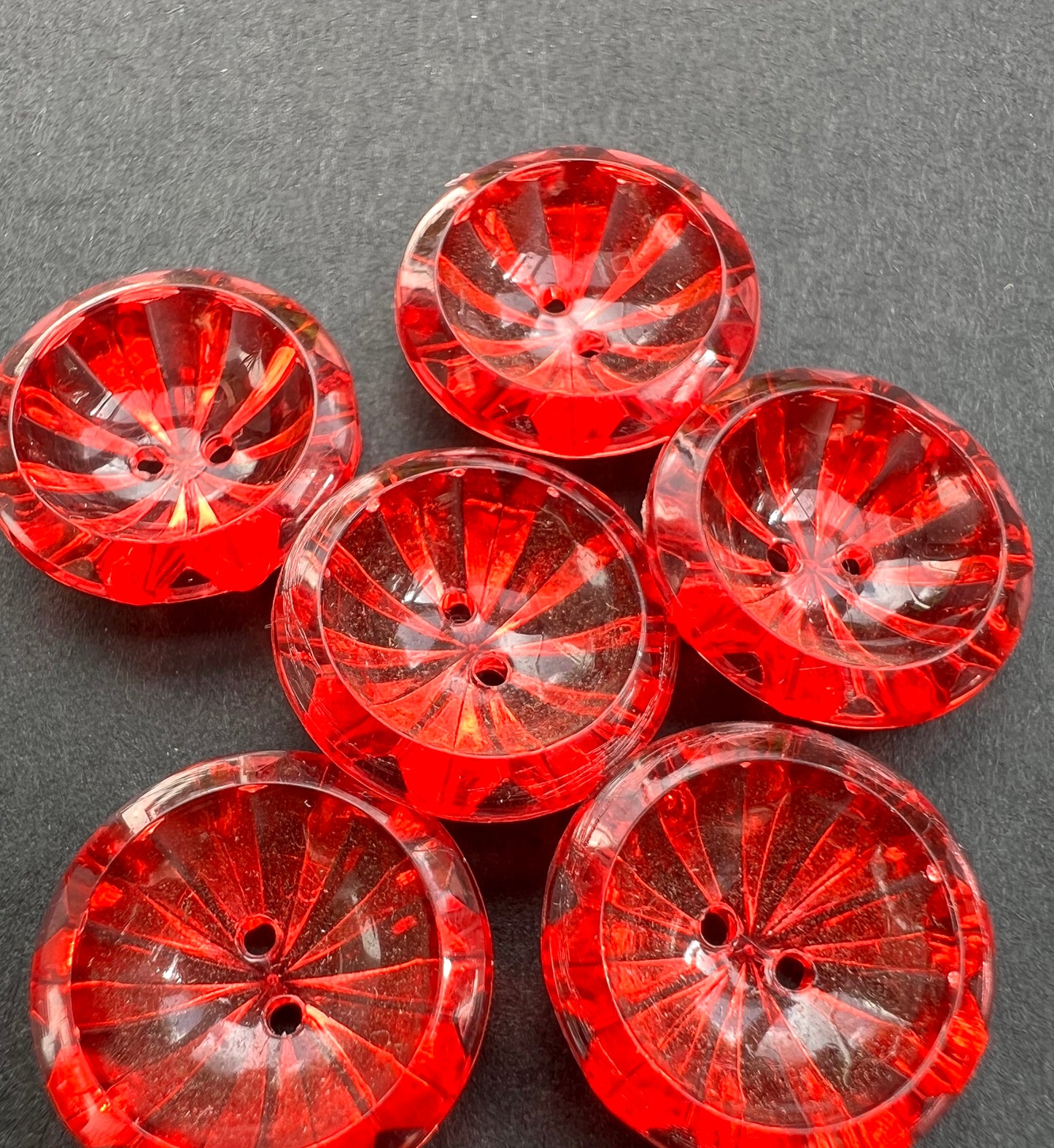 6 Shimmering Red 1.8cm Vintage Buttons