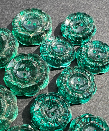 6 Sparkling Green 2.2cm or 1.8cm Vintage Buttons