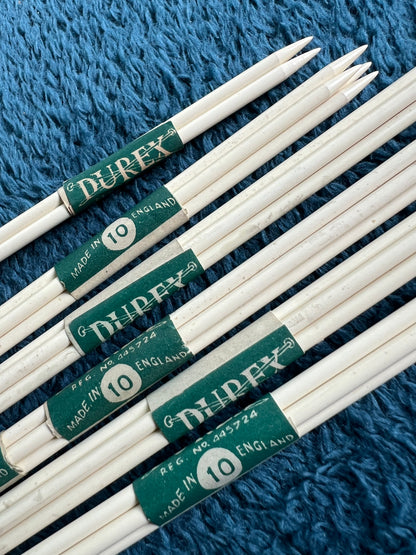 4 DUREX Gauge 10,  White 9" Double Pointed Knitting Needle Sets
