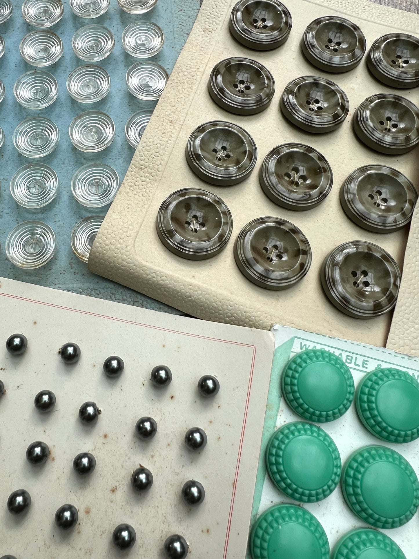 18 Sheets of Multicoloured Glass and Lucite Vintage Buttons (B)