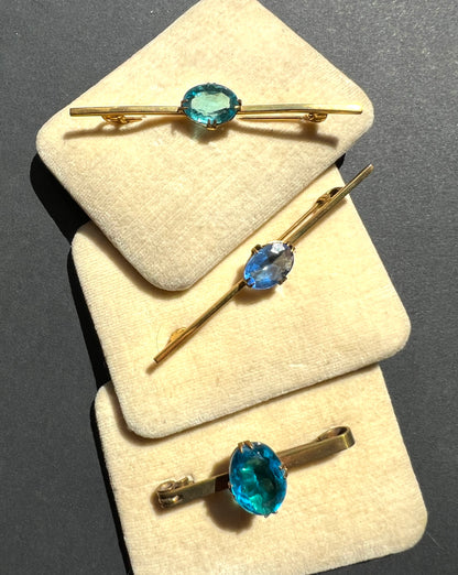 Gorgeous 1920s Cut Glass Turquoise or Blue Bar Brooch