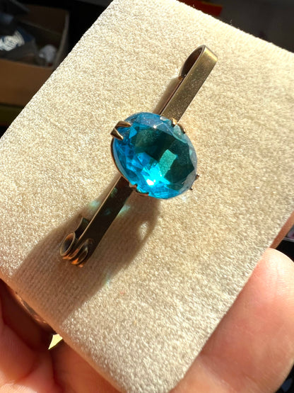 Gorgeous 1920s Cut Glass Turquoise or Blue Bar Brooch
