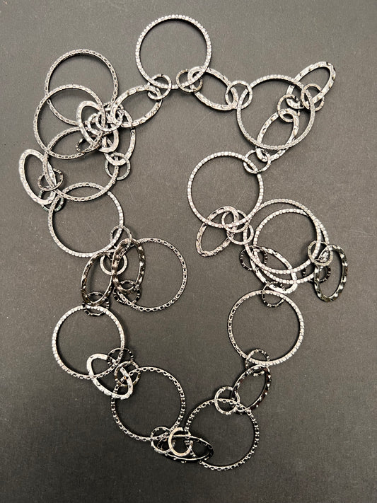 Silvery Black Big Circles Necklace