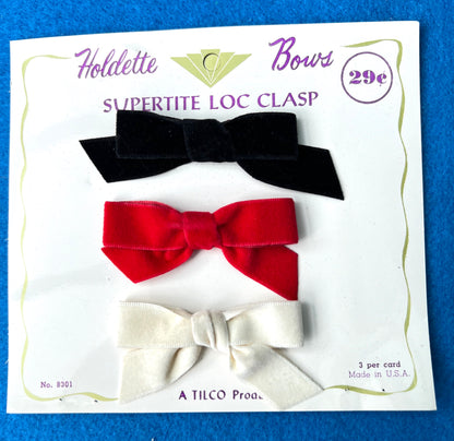 1950s Display Card of 3 Velvet Hair Bows.