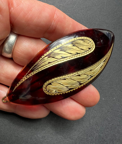 Dynamic French 1940s Tortoiseshell and Gold Hair Clip