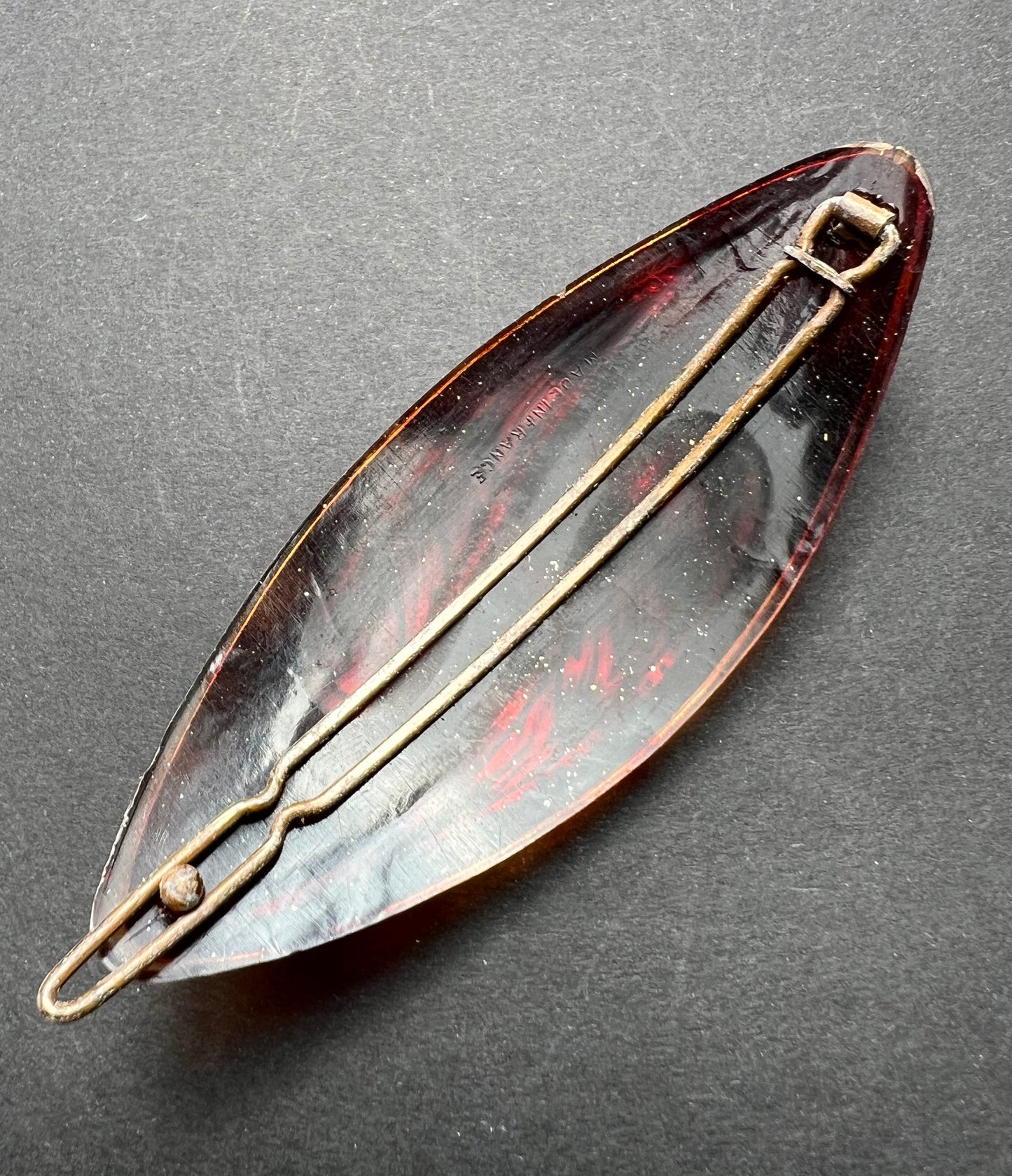Dynamic French 1940s Tortoiseshell and Gold Hair Clip