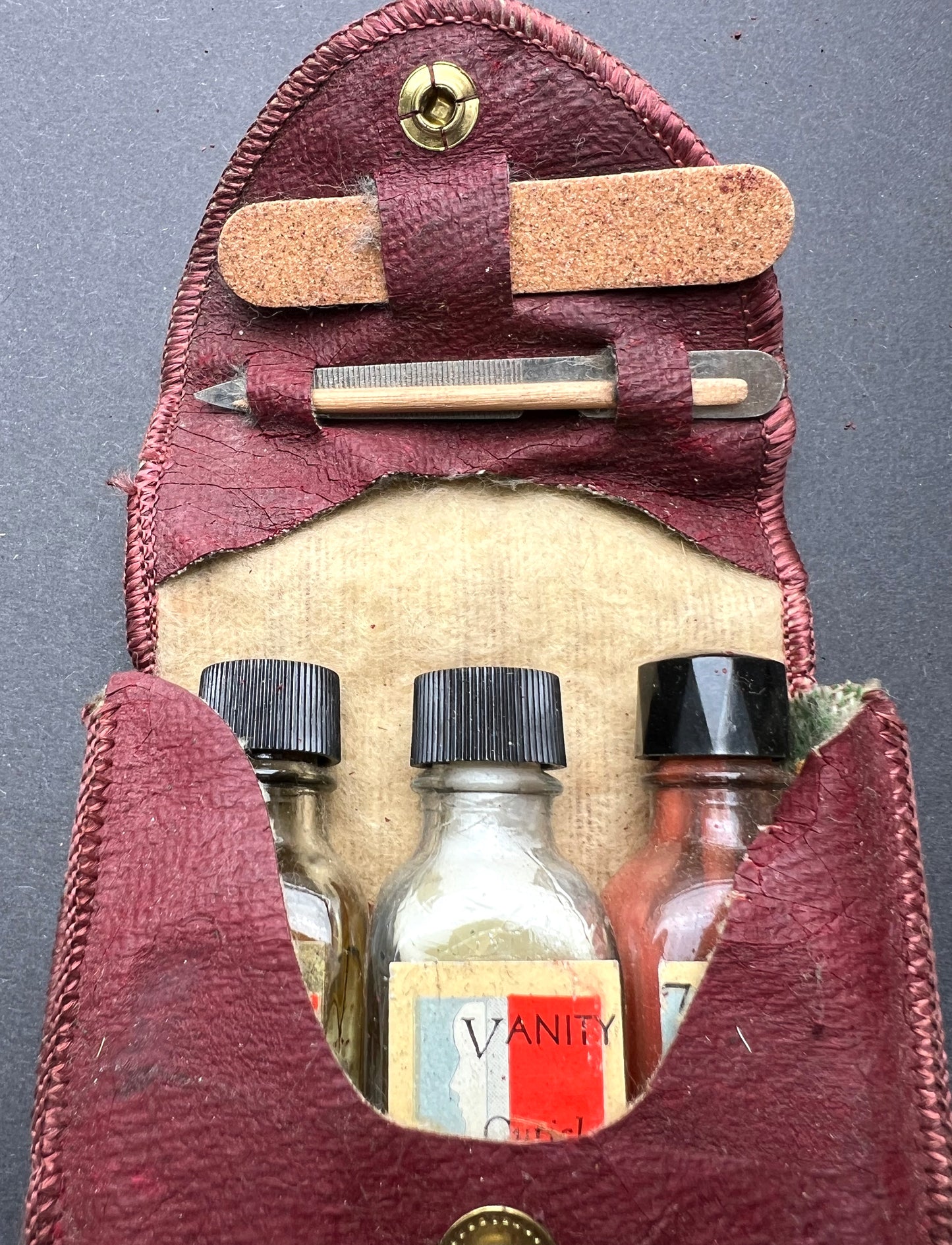 1920s Travelling Manicure Set made by VANITY NEW YORK