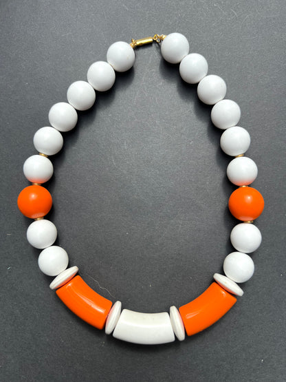 Fresh 1970s Orange and White Bead Necklace