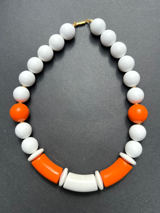 Fresh 1970s Orange and White Bead Necklace