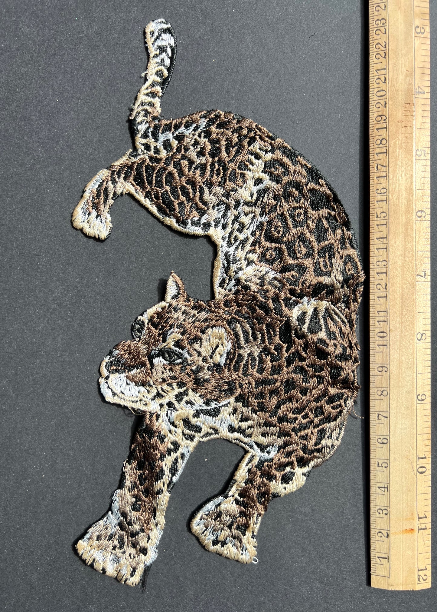 Striking 23cm Leopard Applique