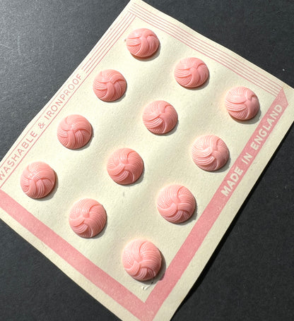 12 Vintage PINK Interlocking Thread Buttons -2.2cm, 1.6cm or 1.4cm