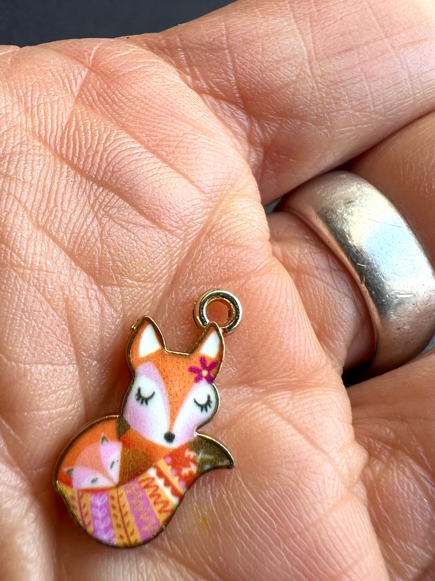 Sweet Enamel Mother + Baby Fox Charm - 1.6cm tall.