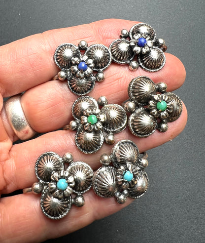 Interesting 1940s Screw-On Earrings - Blue or Turquoise.