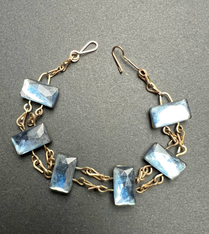 Lovely Vintage Shimmery Blue Glass Bracelet.