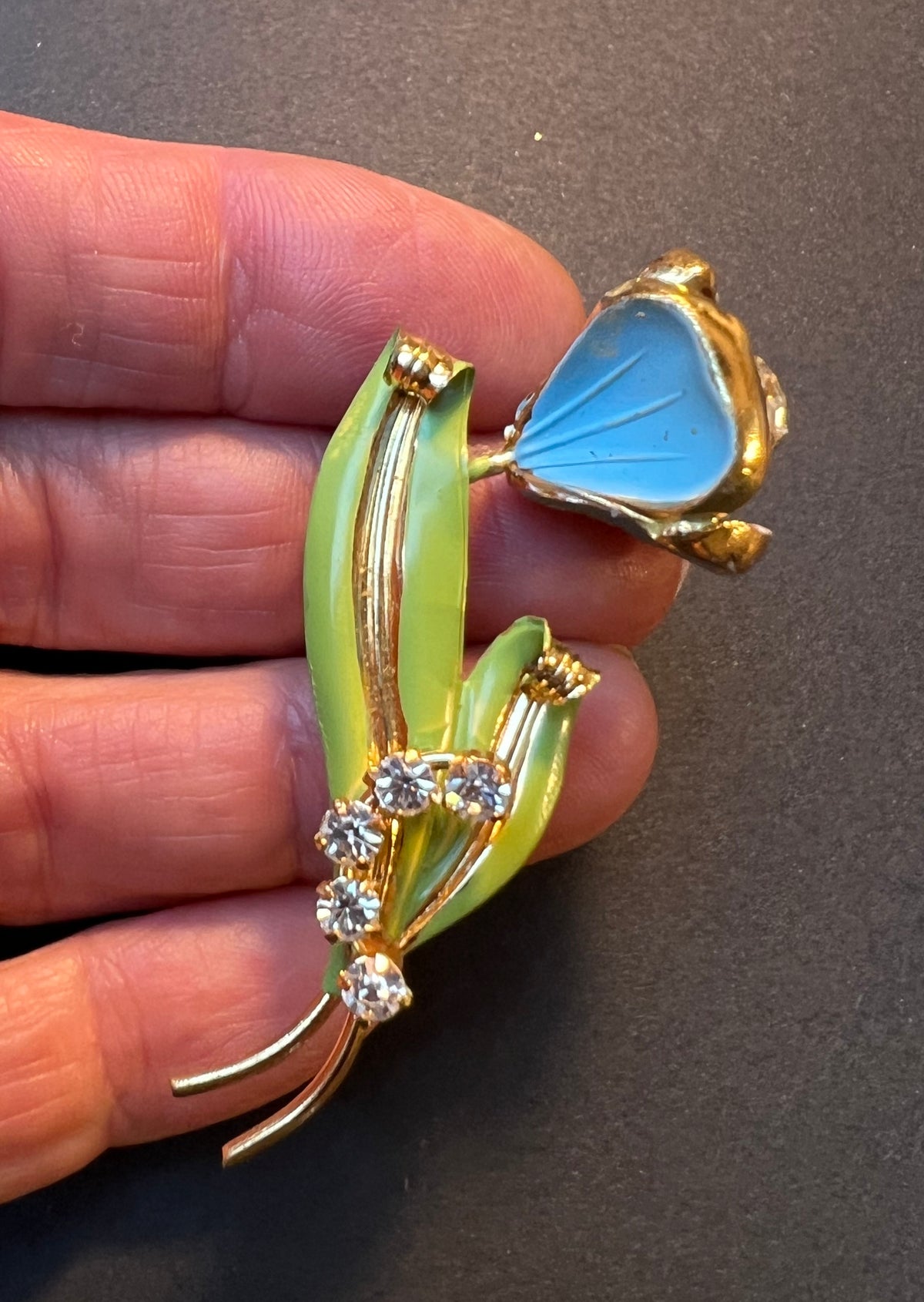 Gorgeous Vintage 1950s Blue  & Green Enamelled Metal and Diamante Brooch