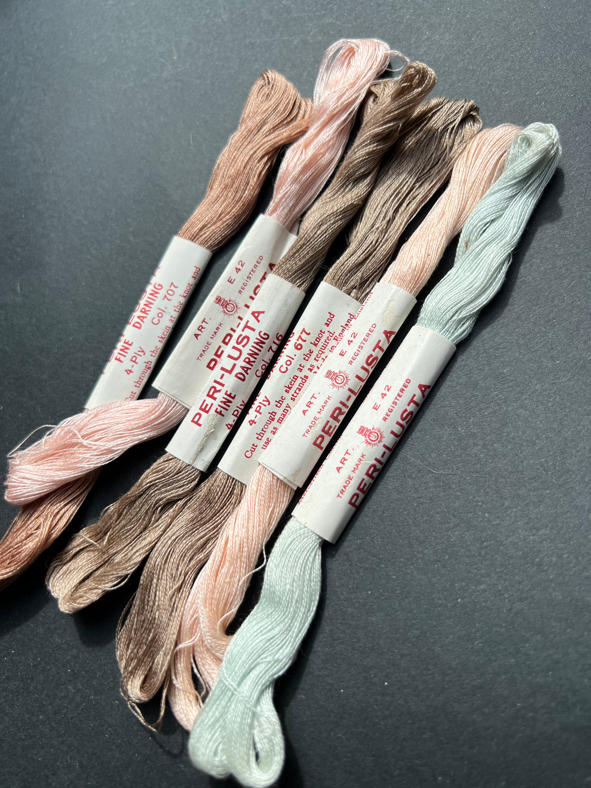 6 Different Colours of  Vintage PERI-LUSTA FINE DARNING Thread