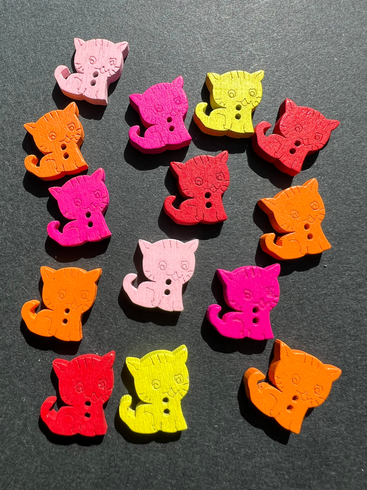 Job Lot of 14, 18 or 21 Colourful Little Wooden 1.5cm Cat Buttons