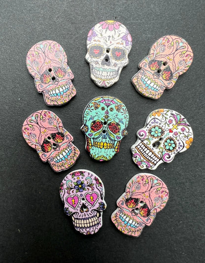 Job Lot of 8 or 20 Wooden Halloween Day of the Dead Skull Buttons