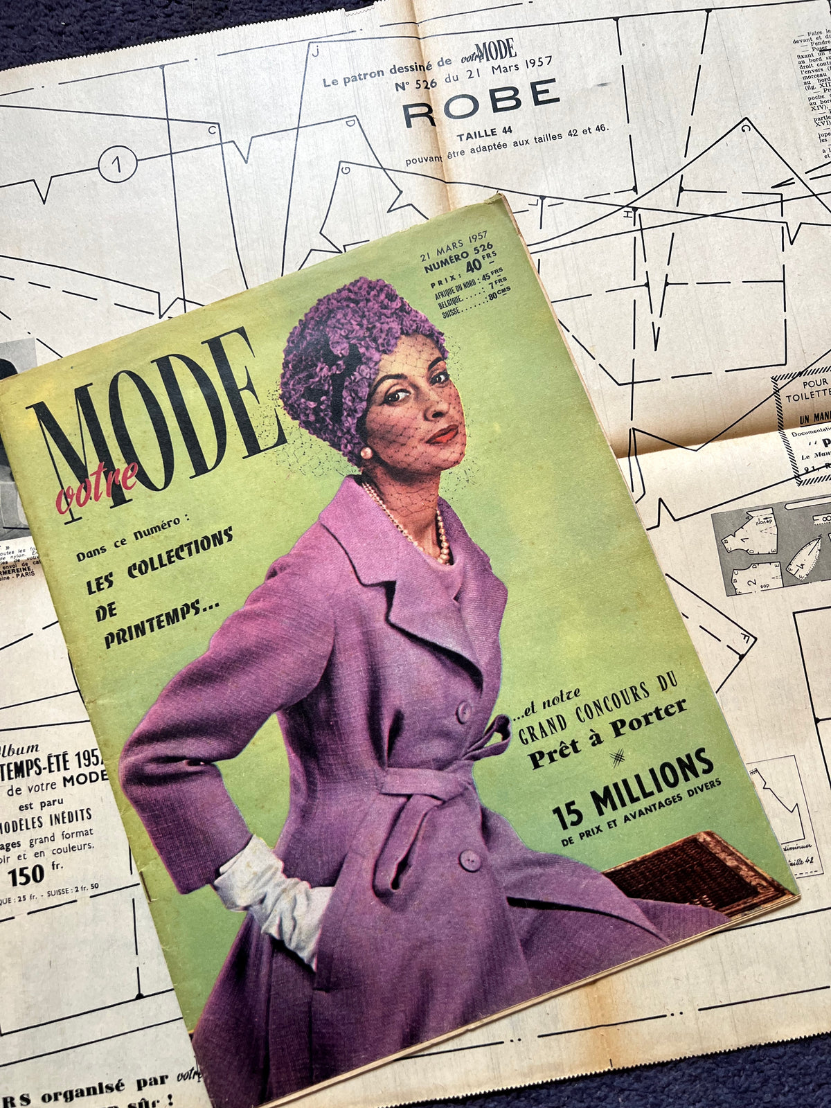 21st March 1957 French Women's Magazine Votre Mode incl  Dress Pattern