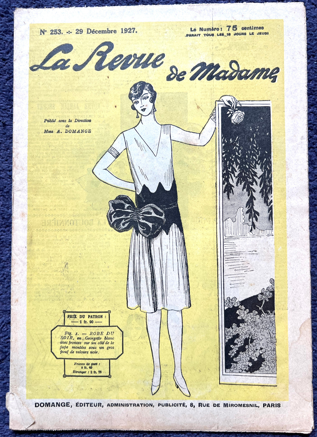 Lovely 1920s Fashions in this December 1927  La Revue de Madame