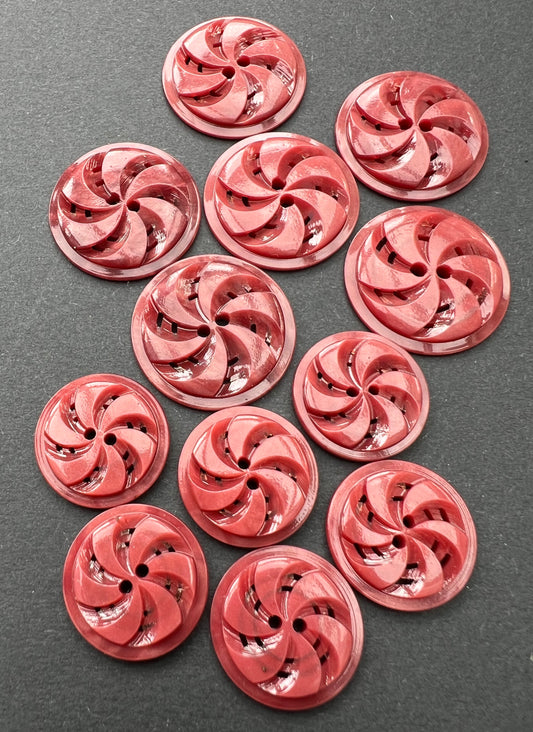 6 Vintage Swirly Cinnamon 2.2cm or 1.7cm Buttons