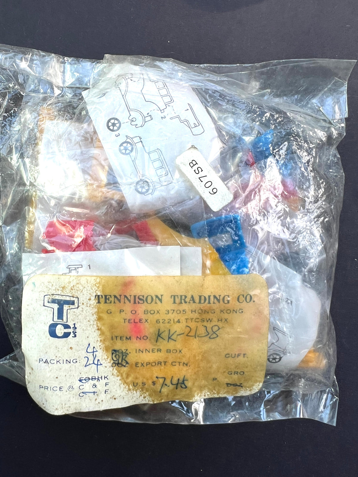 Vintage Hong Kong Salesman's Sample - 6 Build It Yourself Brightly ColouredOld Fashioned Cars