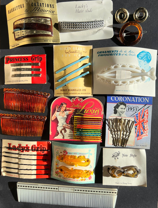 16 Vintage 1940s/50s Stocking Fillers/ Secret Santa/ Presents for People With Hair.