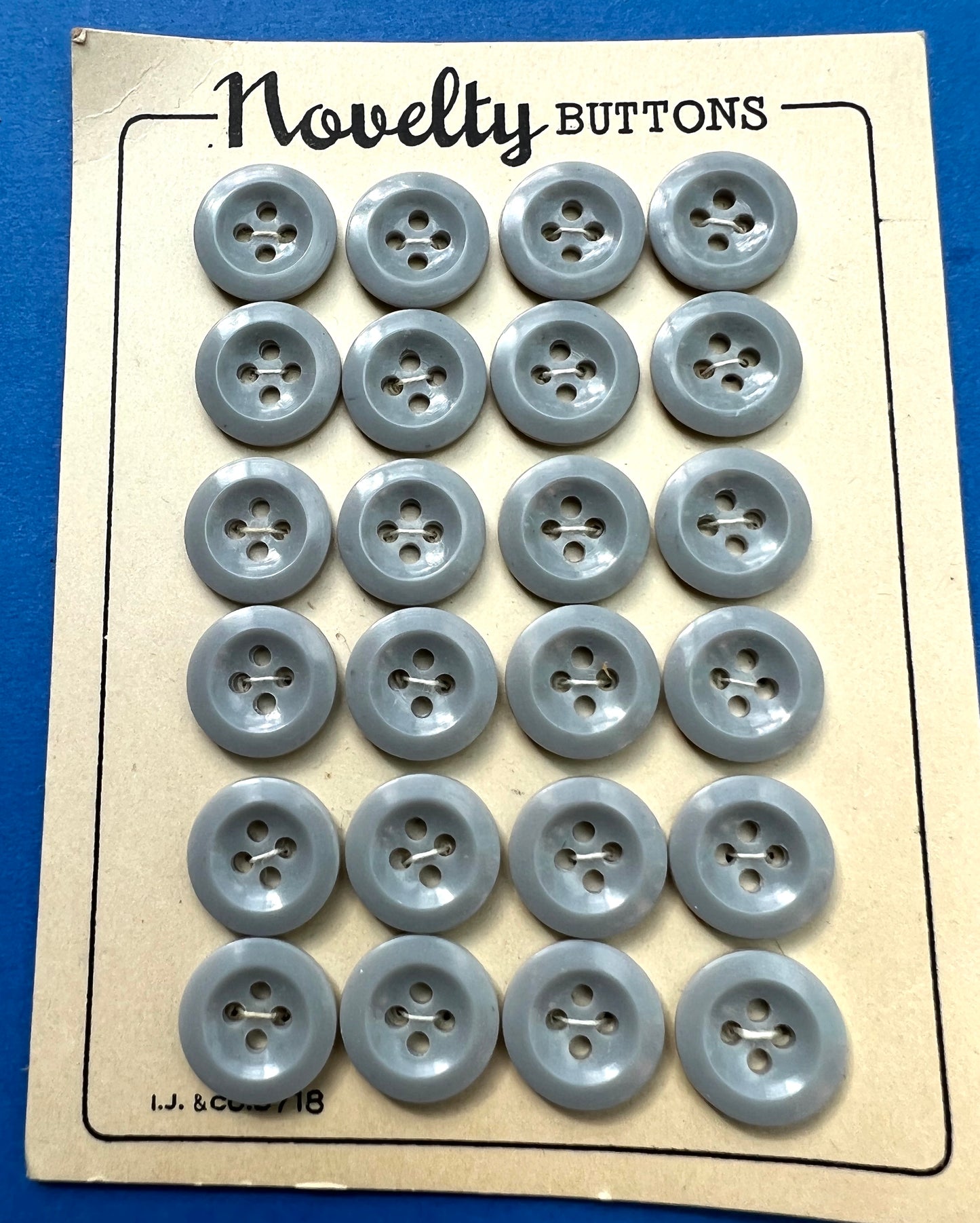 1940s Soft Pale Grey  Buttons - 24 x 1cm or 1.3cm