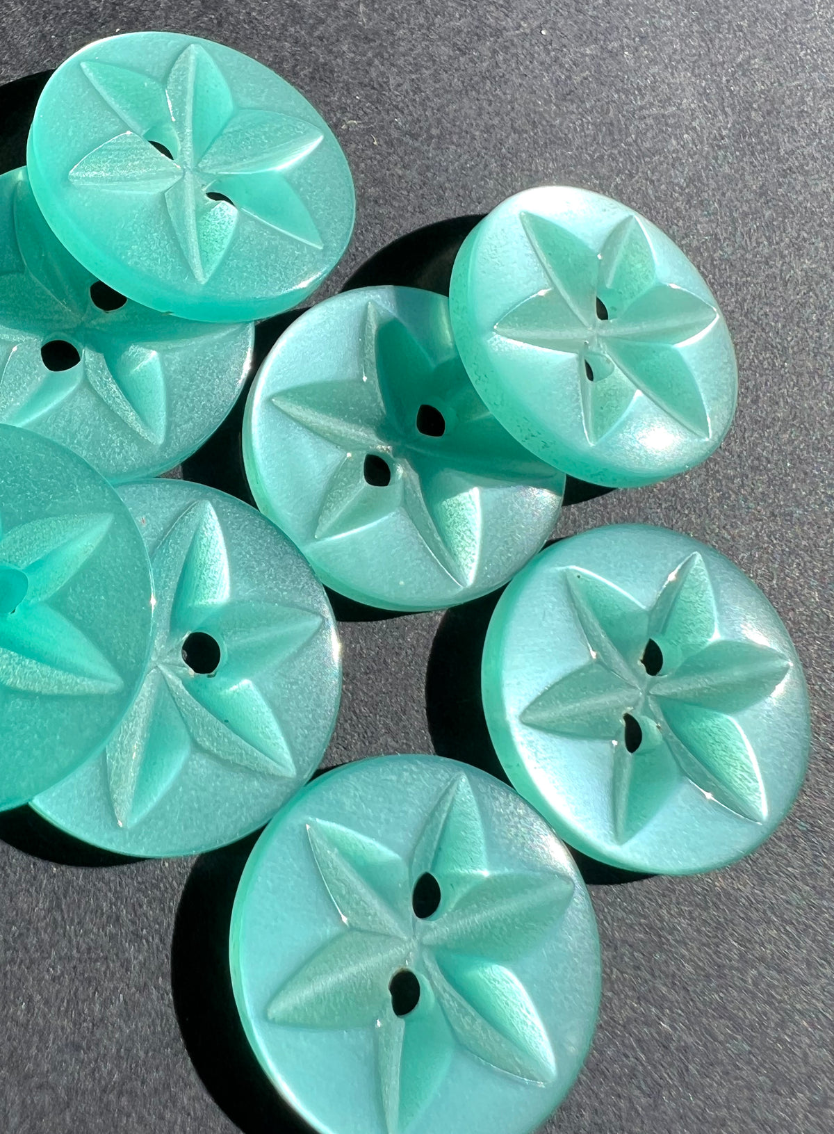 8 Big Star Shimmery Turquoise Blue 1.6cm wide Buttons