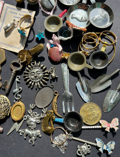 Job Lot of Very assorted Metal Bits and Pieces